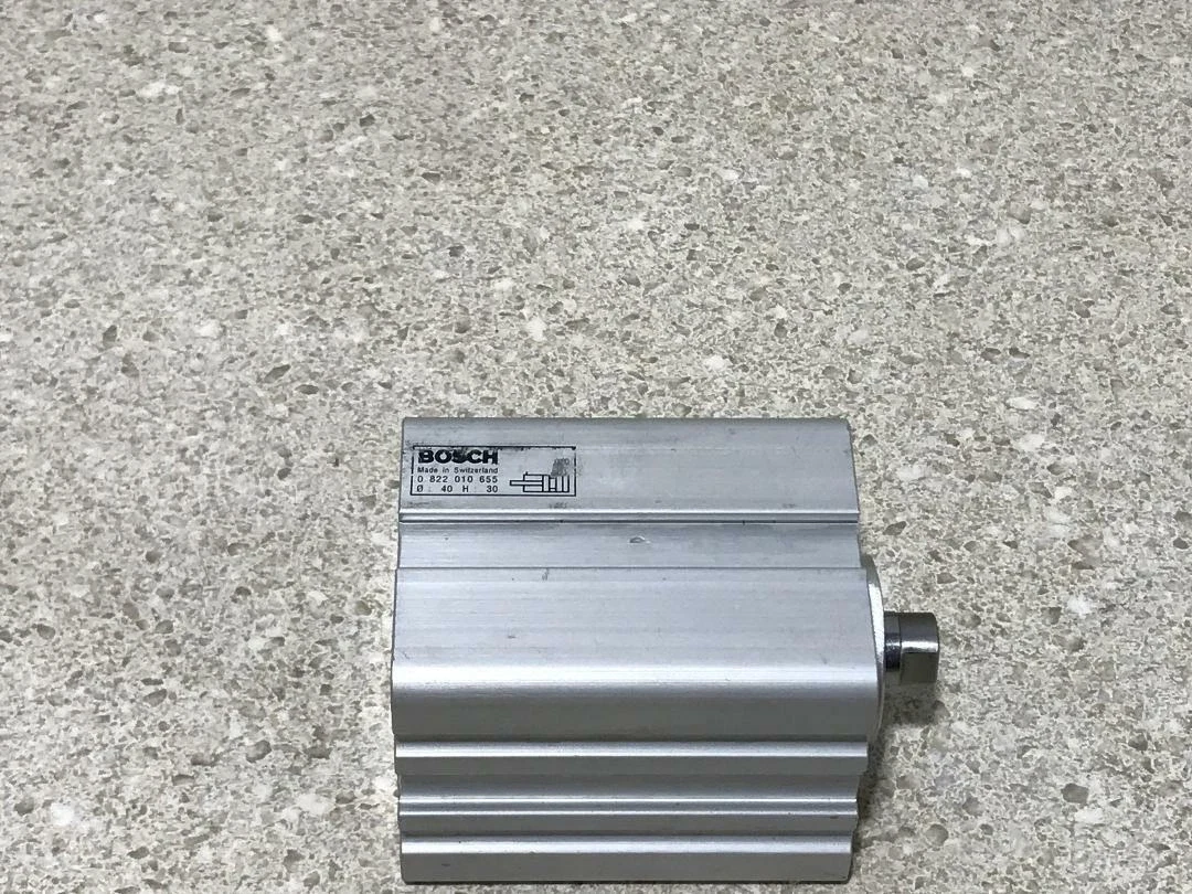 Cilindro pneumático Rexroth 0822010655